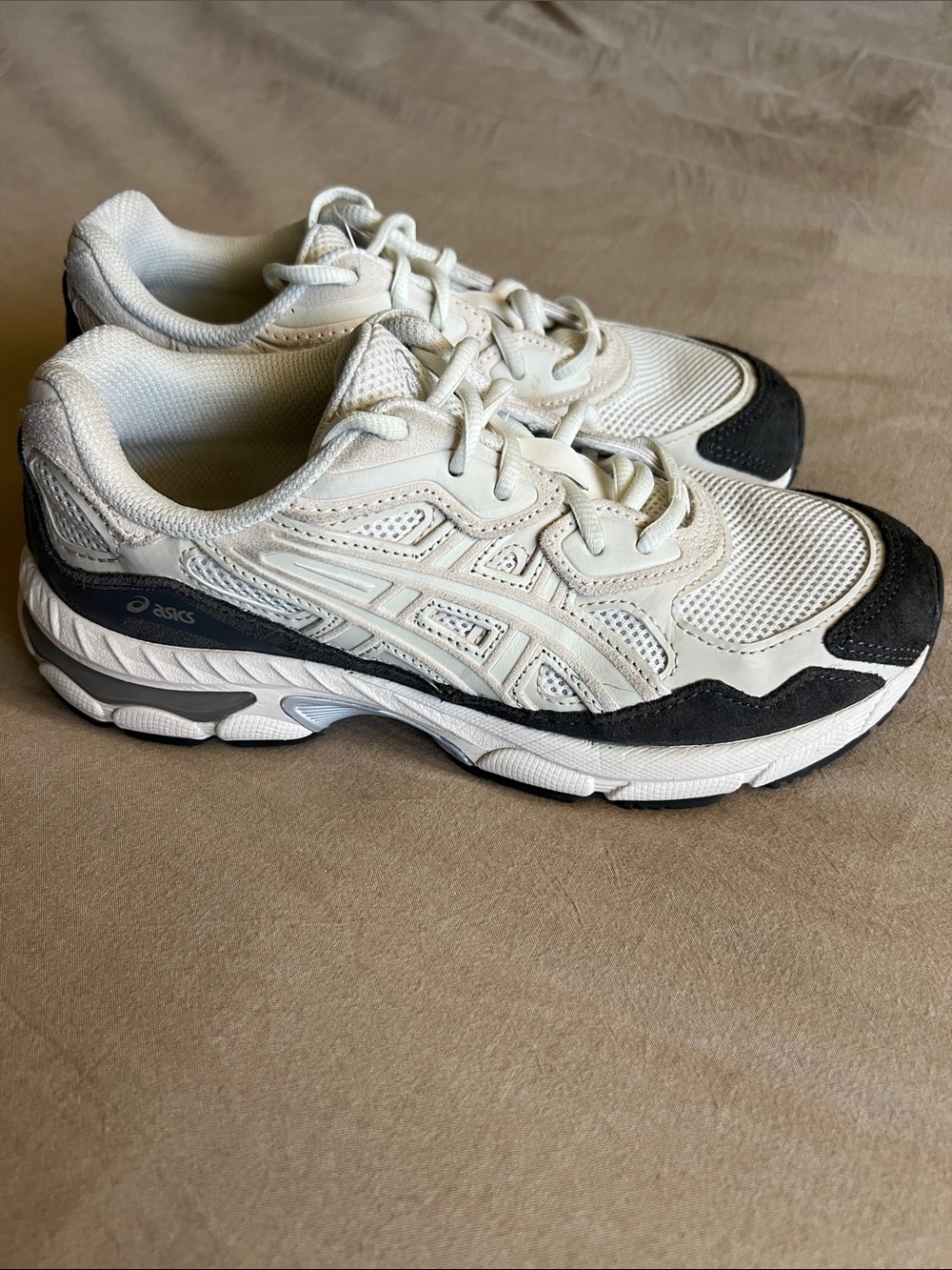 ASICS® GEL-NYC
Boys' Grade School